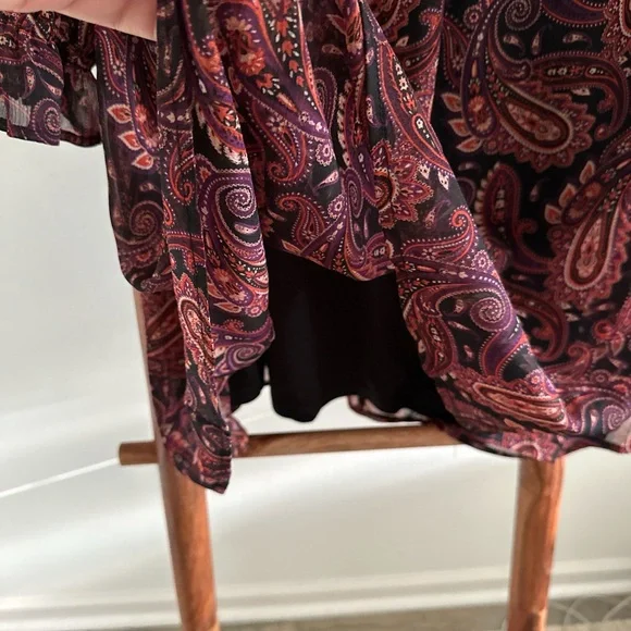 NWOT paisley dress - Picture 4 of 6